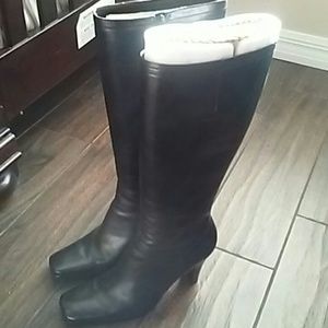 Nine West Black Boots Size 7.5